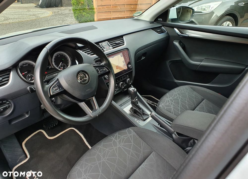 Skoda Octavia - 14