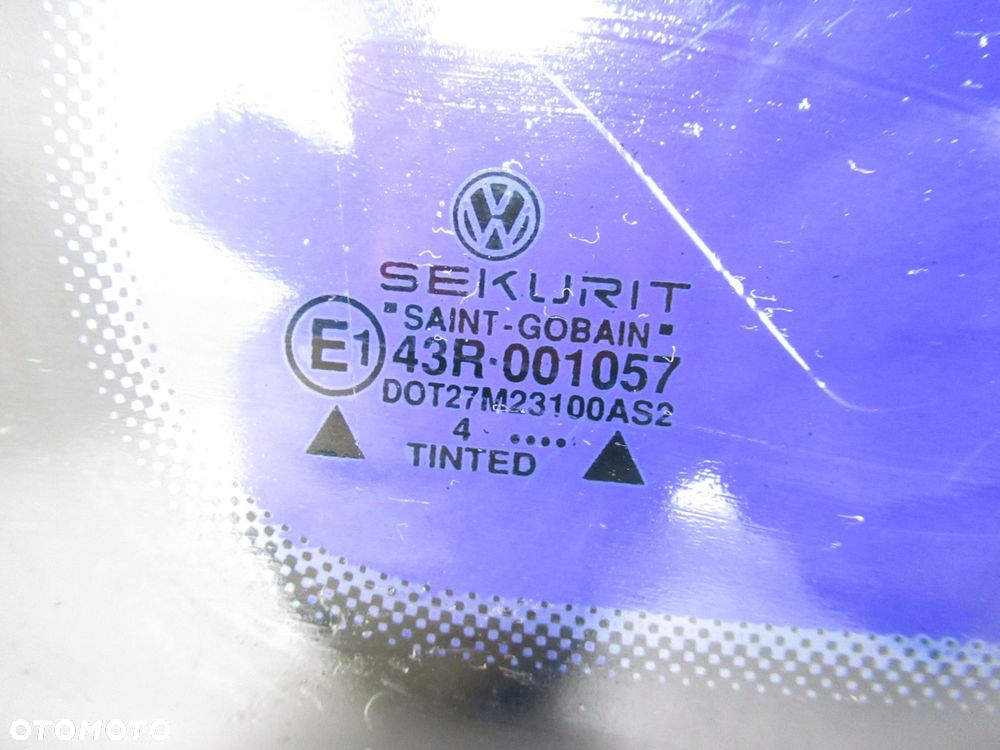 SZYBA TYLNA VW PASSAT B4 KOMBI - 6