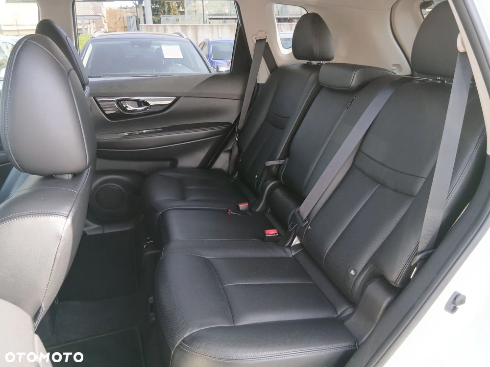 Nissan X-Trail 1.3 DIG-T Tekna 2WD DCT - 19