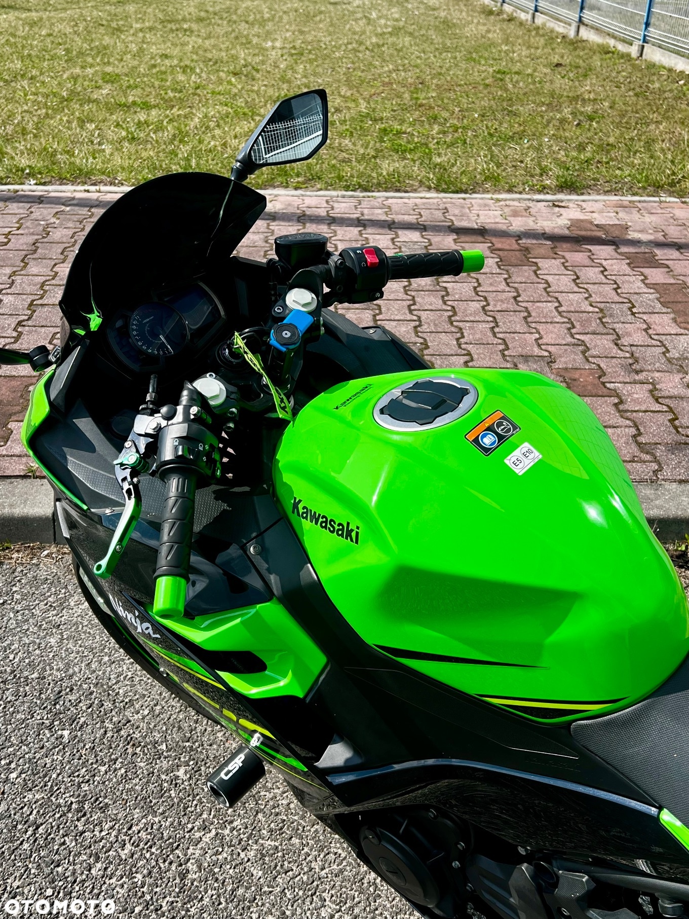 Kawasaki Ninja 400