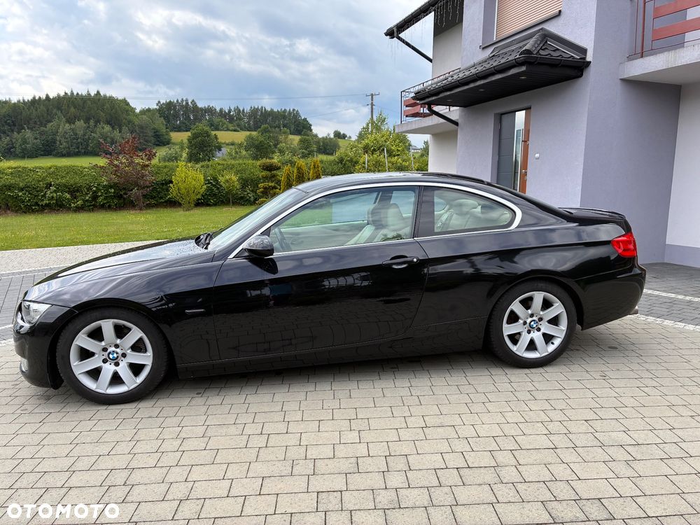 BMW Seria 3 325i - 9