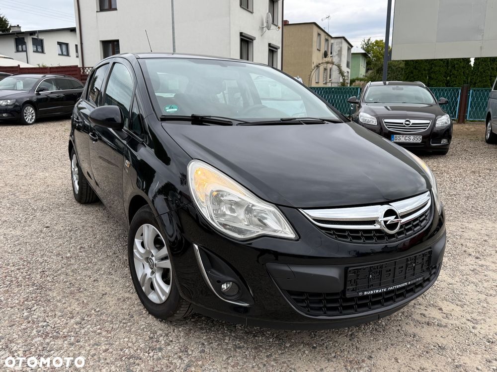 Opel Corsa 1.4 16V Satellite - 12
