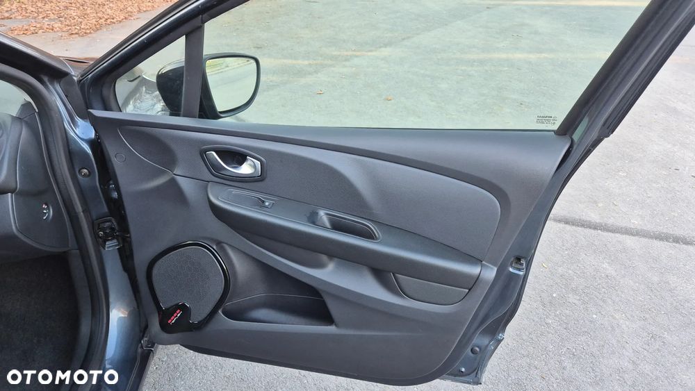 Renault Clio 0.9 TCe Limited - 23