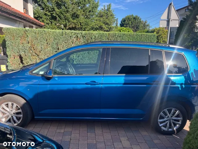 Volkswagen Touran - 6