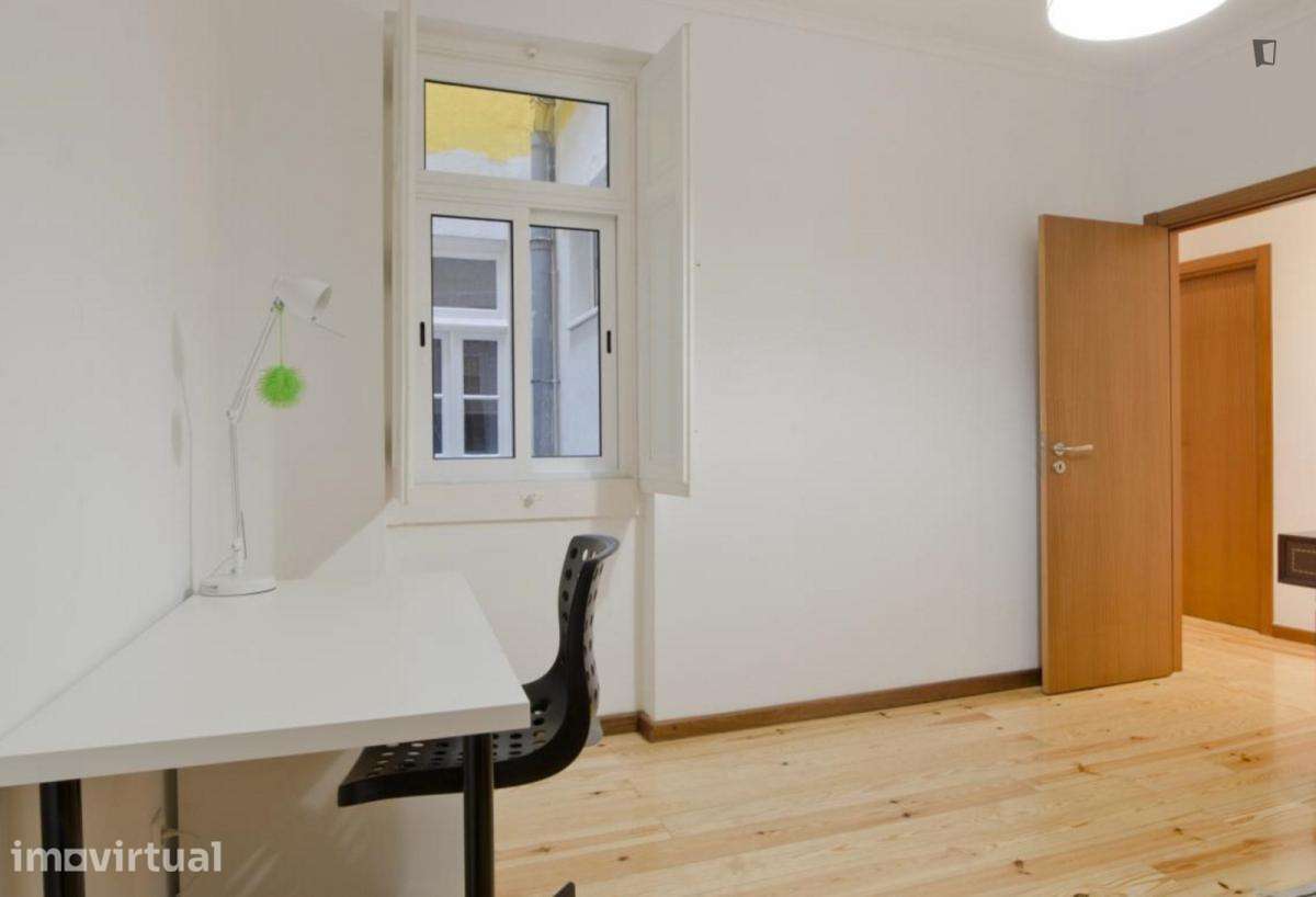 Quarto - localizado em Sete Rios Lisbon - Grande imagem: 2/14