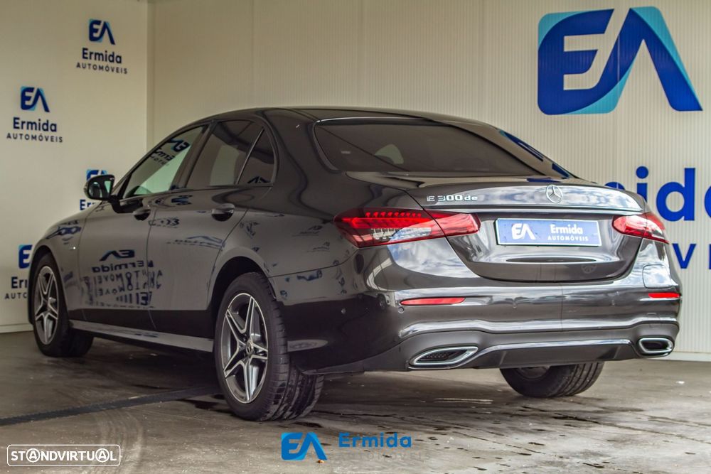 Mercedes-Benz E 300 - 6