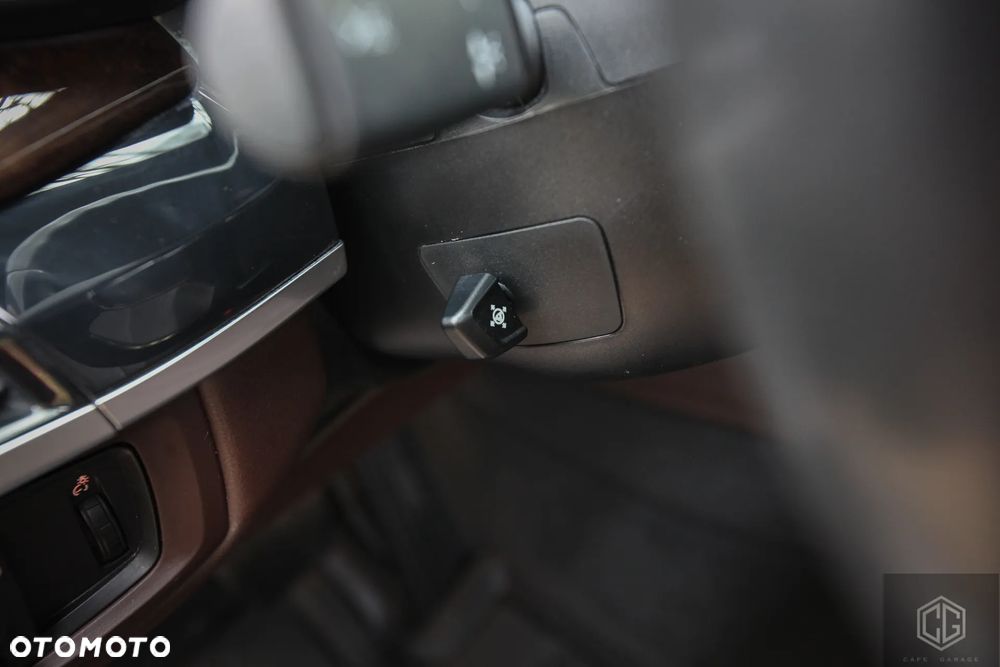 BMW X5 xDrive25d - 39