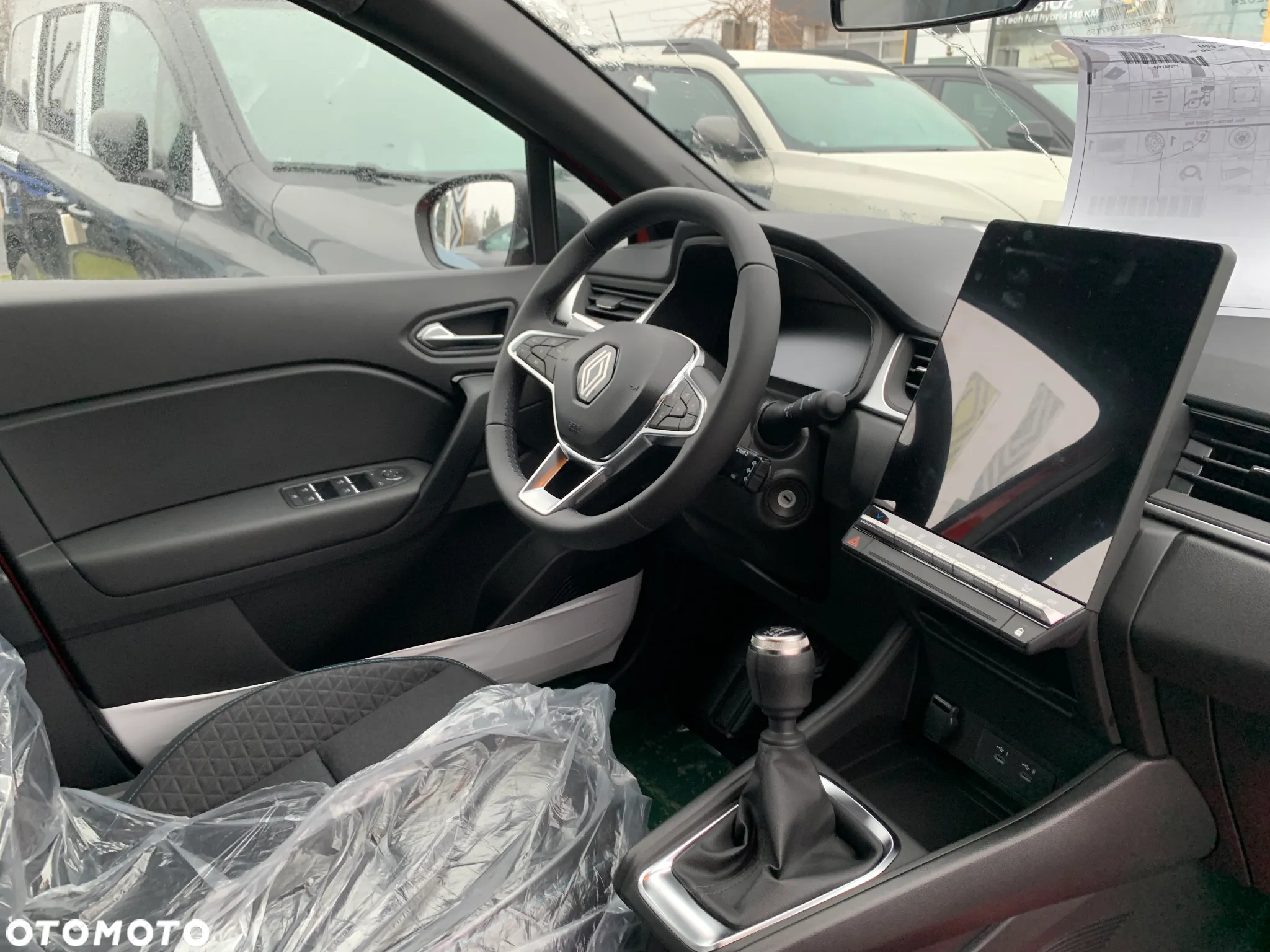 Renault Captur - 13
