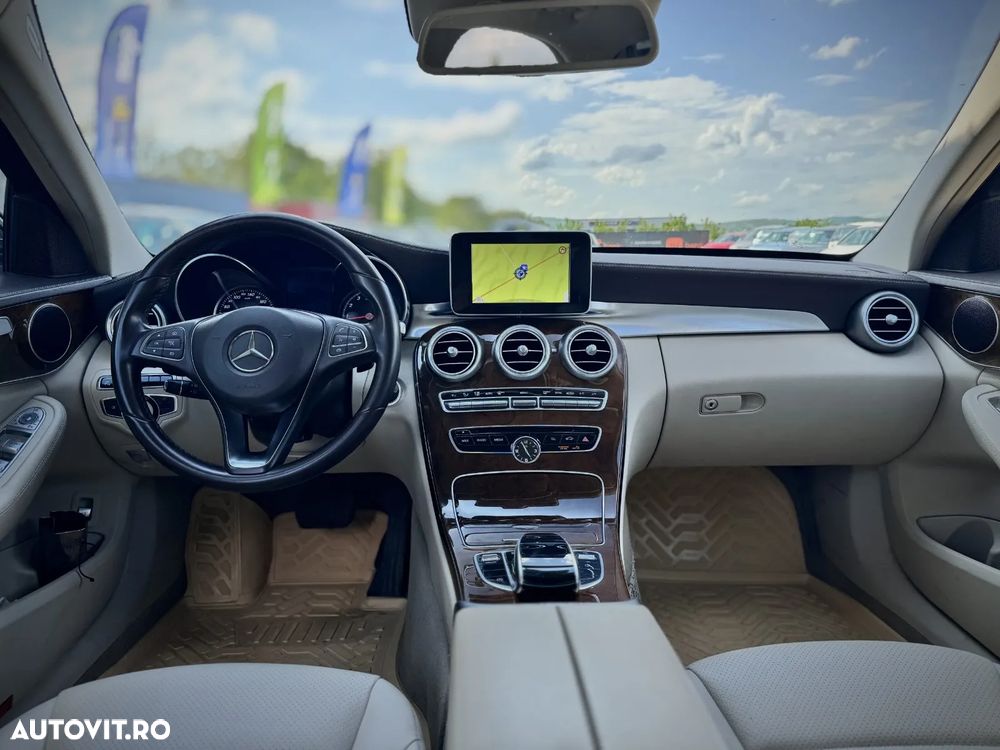 Mercedes-Benz C 200 4MATIC Aut. - 7