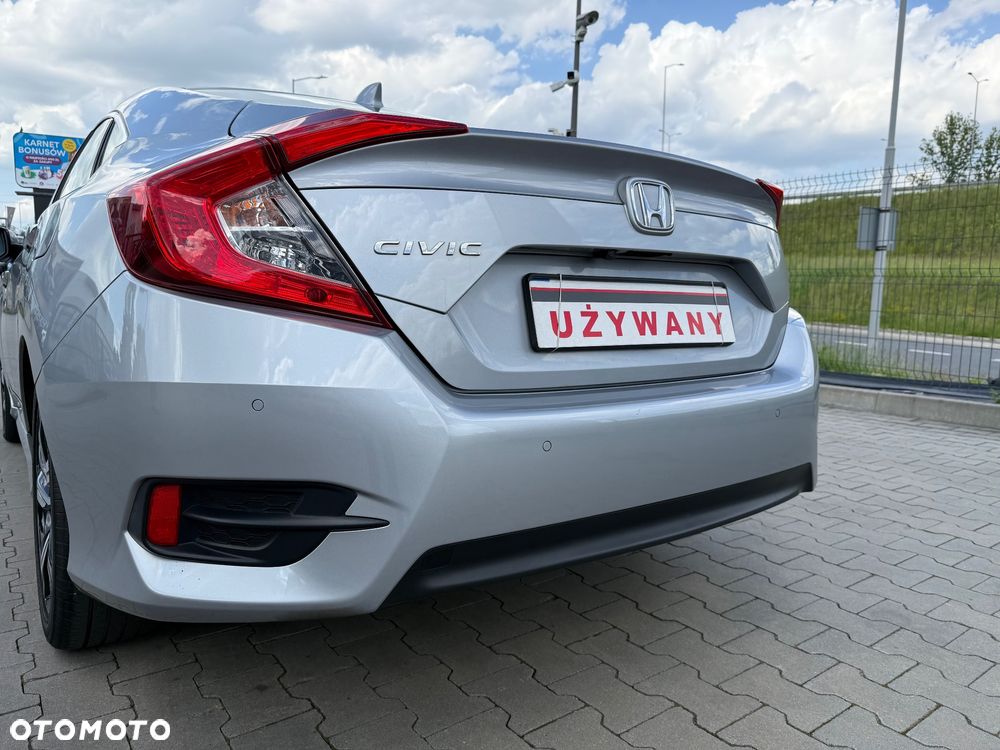 Honda Civic 1.5 T Elegance - 22