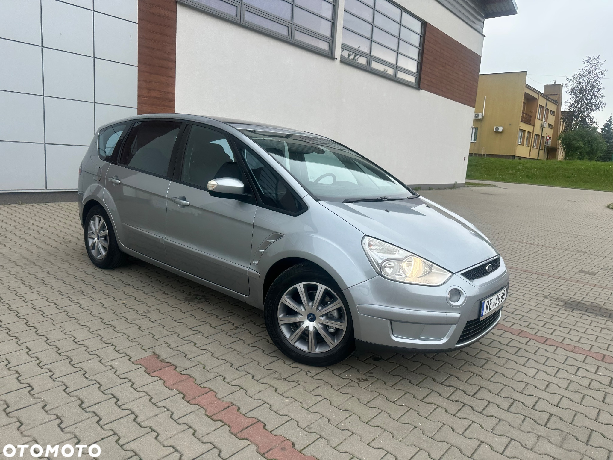 Ford S-Max 2.0 TDCi Ambiente - 36