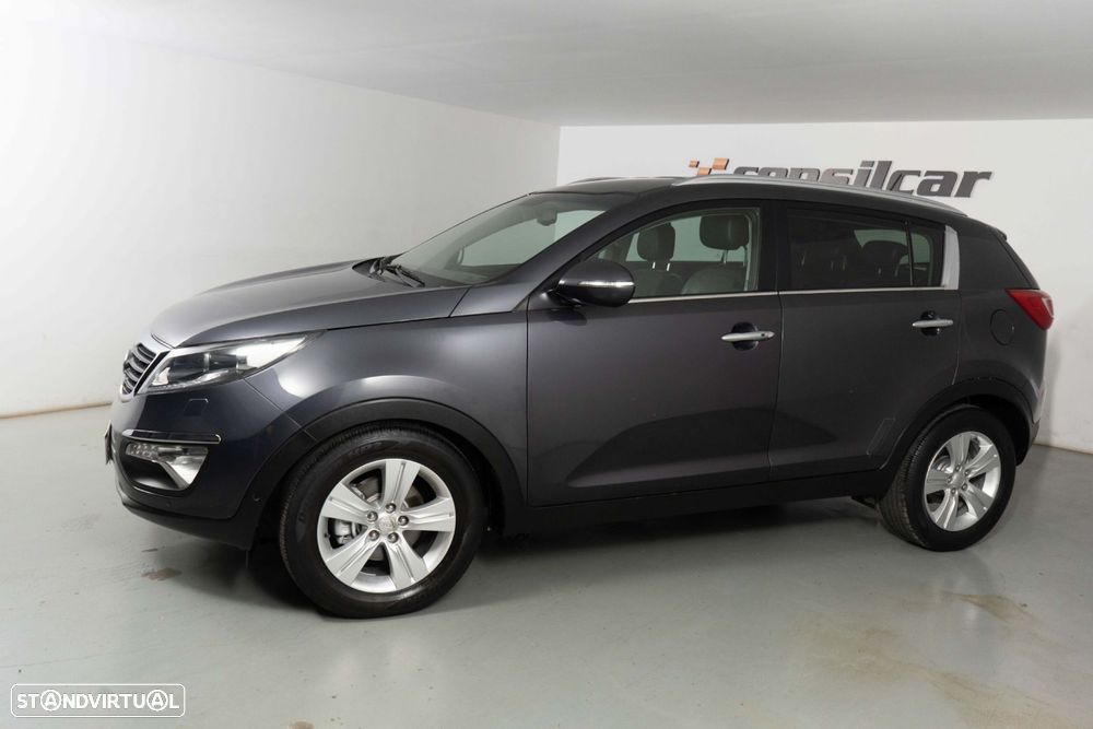Kia Sportage 1.7 CRDI ISG More Edition - 8