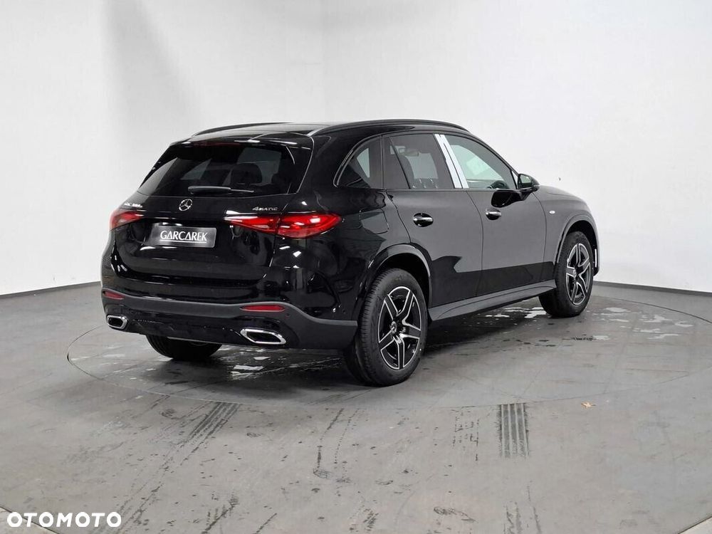 Mercedes-Benz GLC - 10