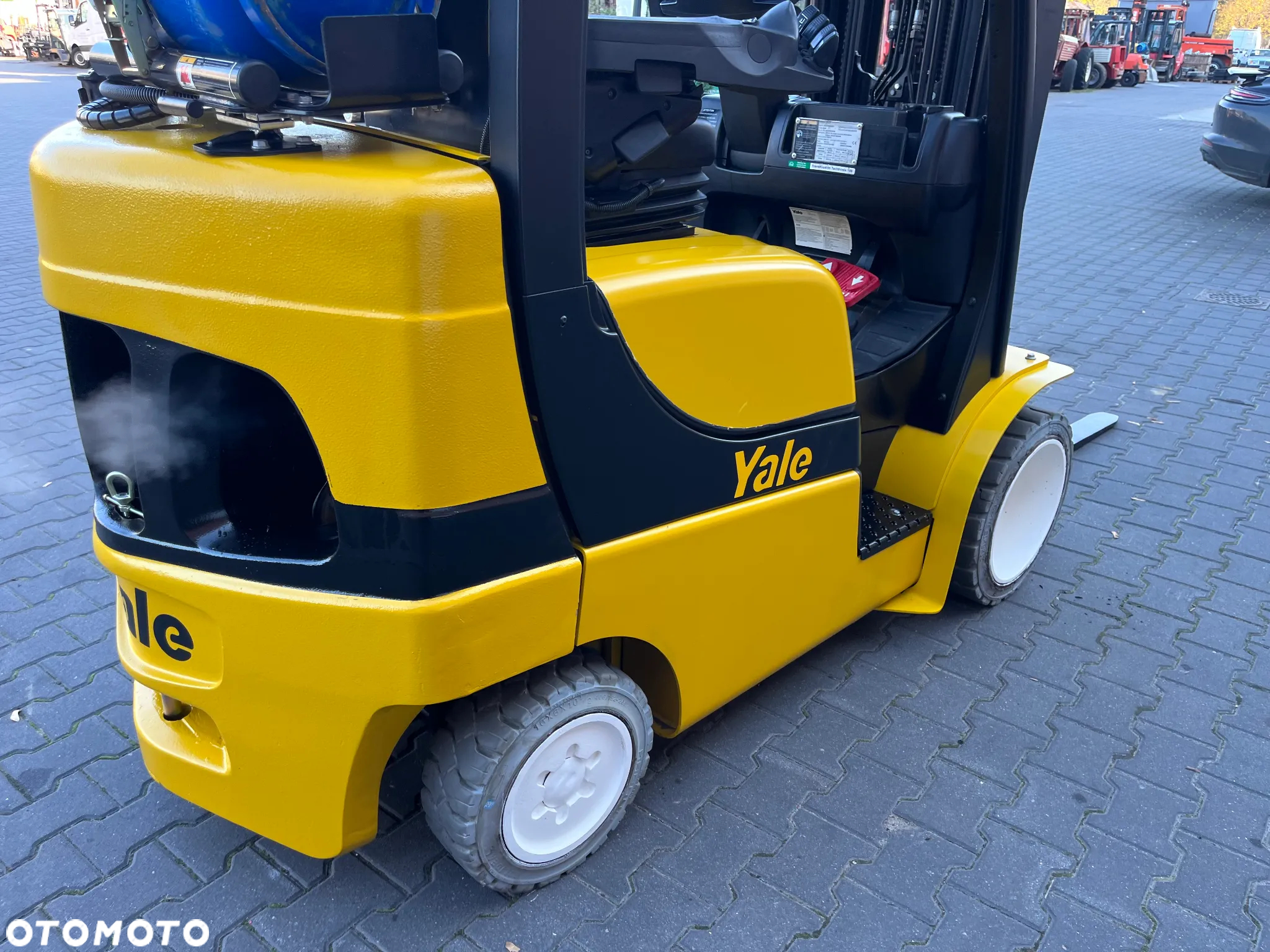 Yale GLC25VX - 19