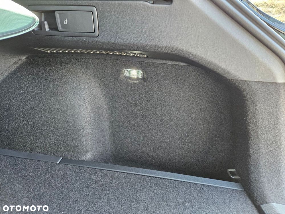 Cupra Leon Sportstourer 2.0 TSI 4Drive VZ DSG - 13