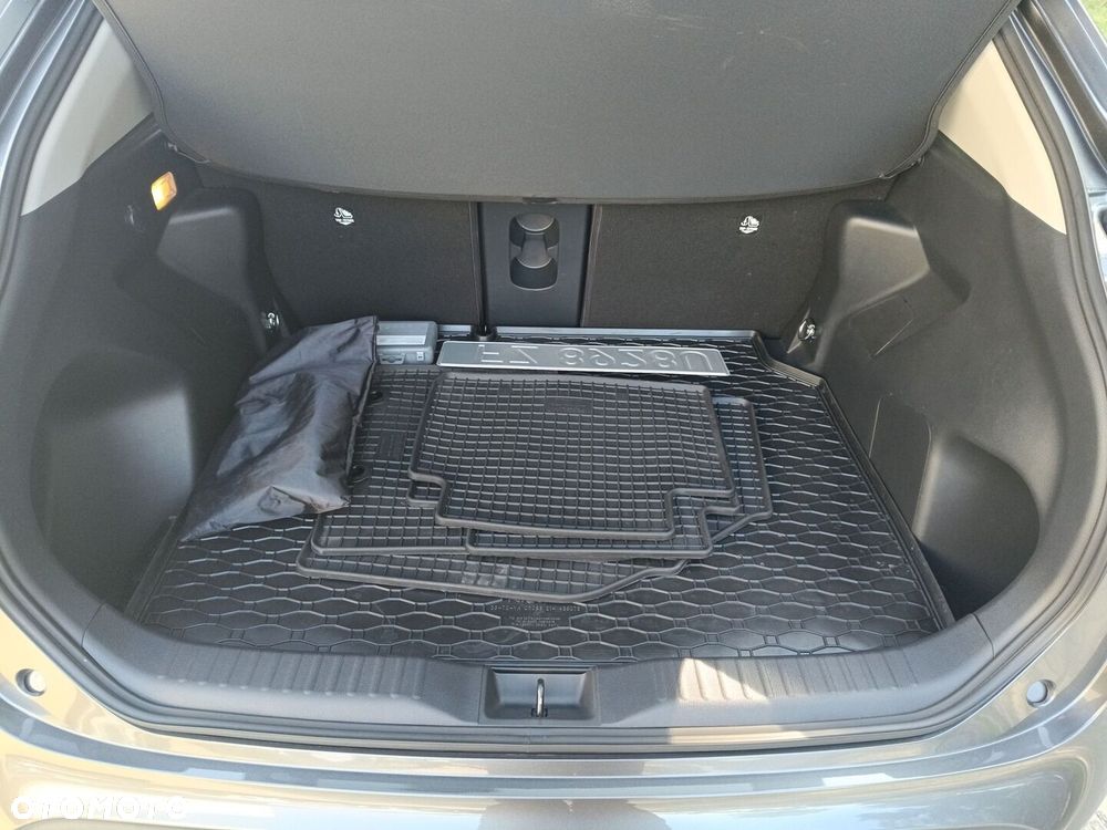 Toyota Yaris Cross Hybrid 1.5 Executive - 14