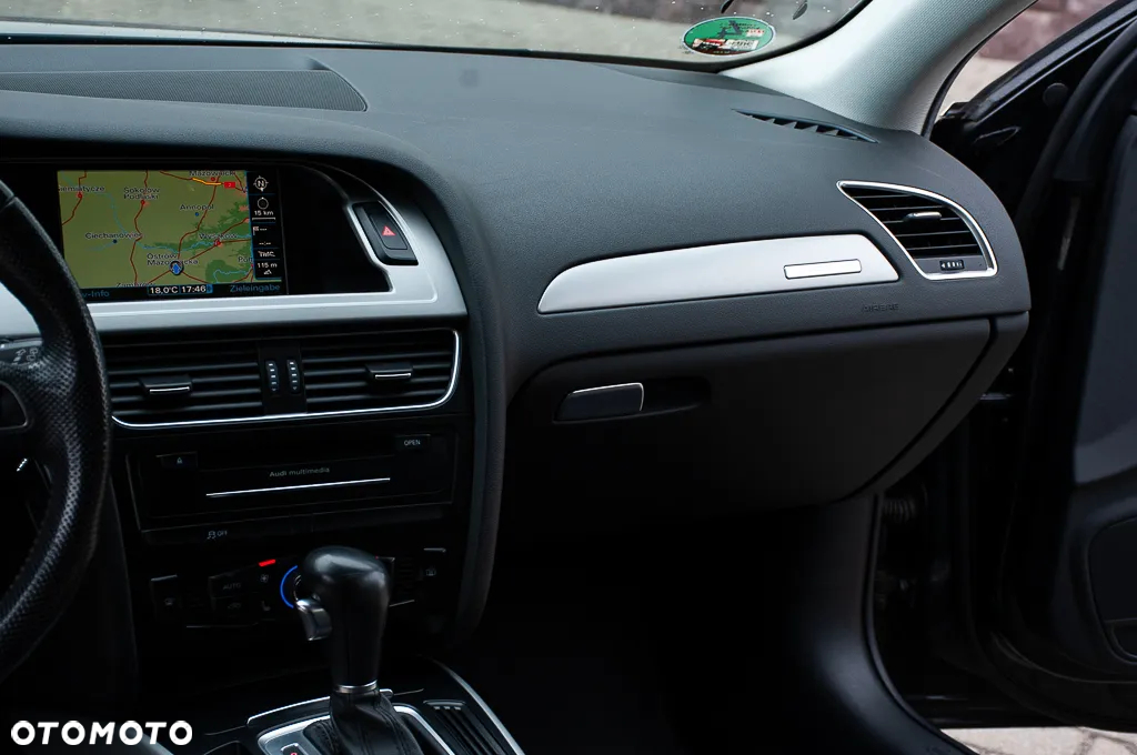 Audi A4 3.0 TDI Quattro Tiptronic - 28