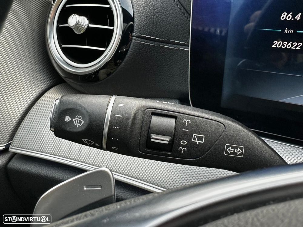 Mercedes-Benz E 220 d AMG designo - 18