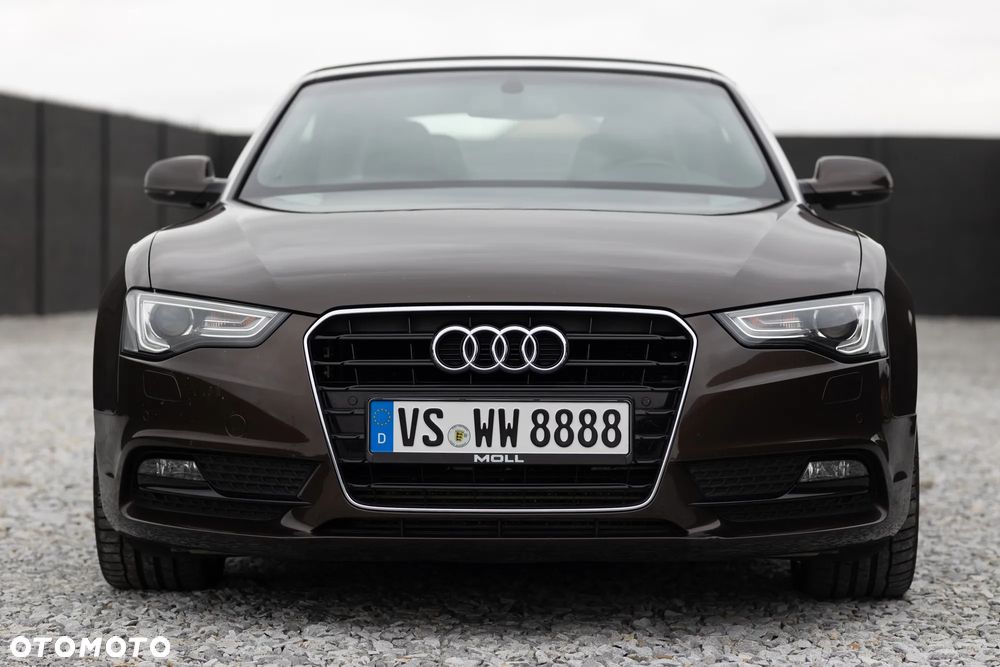 Audi A5 Cabrio 2.0 TDI DPF (clean diesel) - 12