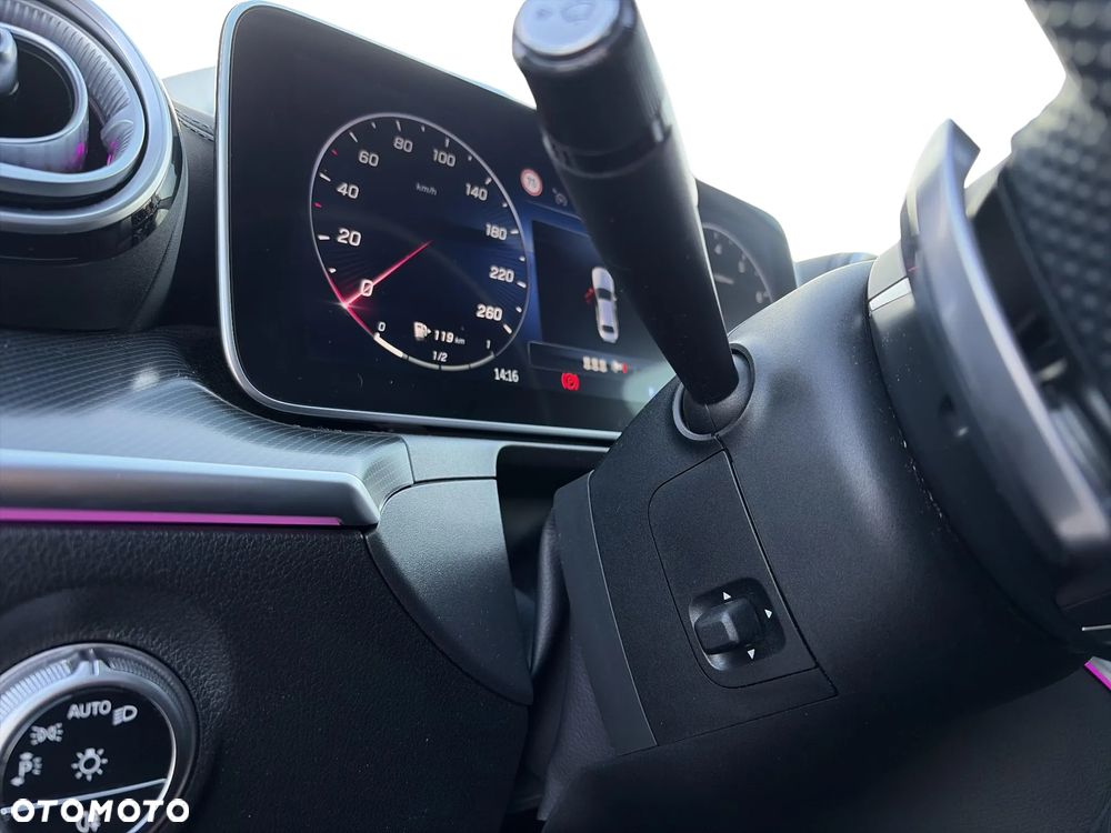 Mercedes-Benz Klasa C 200 9G-TRONIC - 19