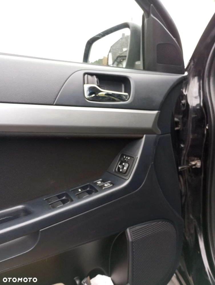 Mitsubishi Lancer 1.6 Inform - 15