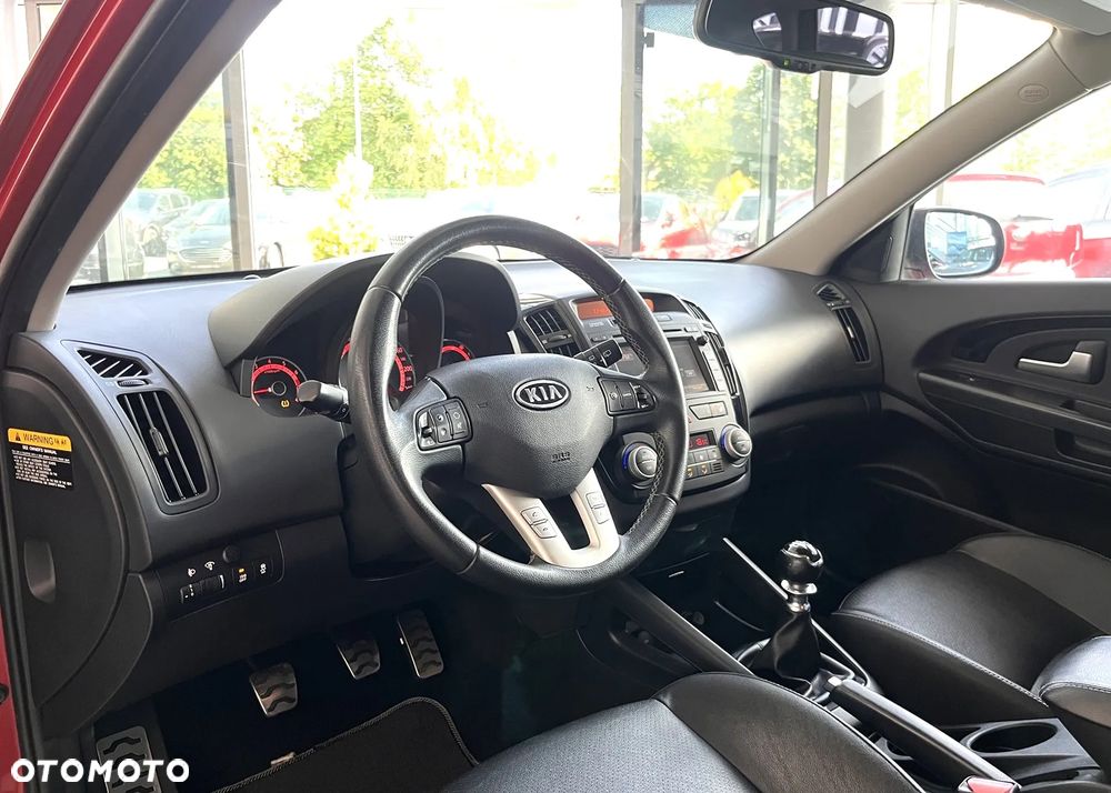 Kia Ceed 1.6 CVVT Spirit - 10