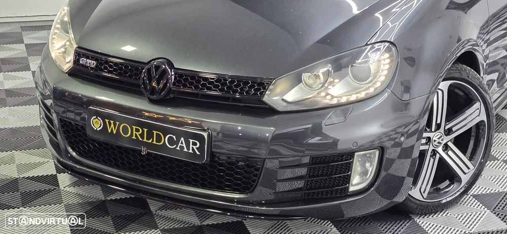 VW Golf 2.0 TDI DPF DSG GTD - 11