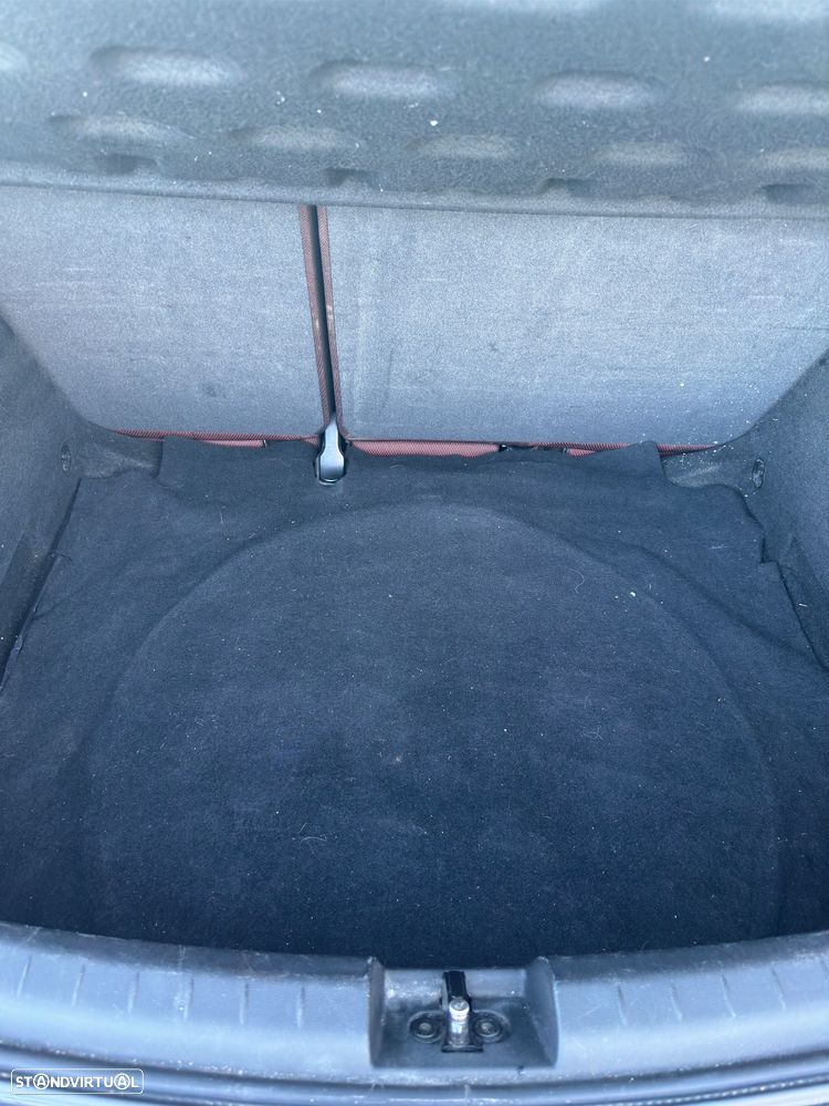 SEAT Leon 1.6 Sport - 11