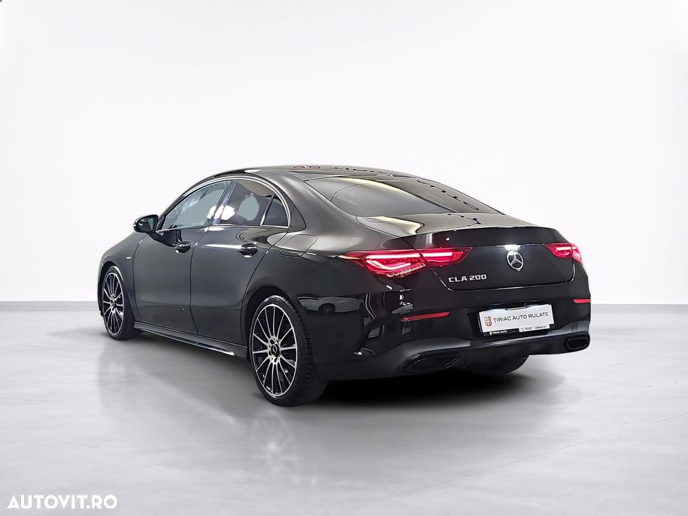 Mercedes-Benz CLA 200 7G-DCT AMG Line - 4
