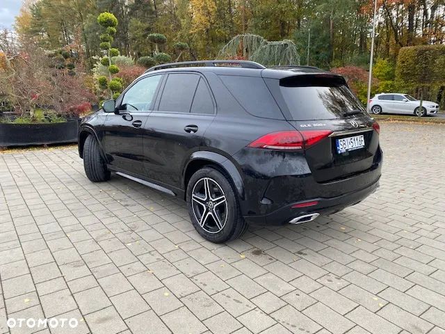 Mercedes-Benz GLE 300 d 4-Matic - 3
