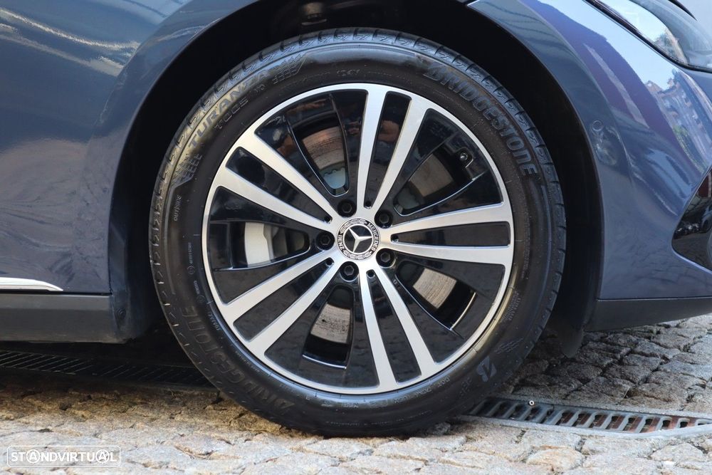 Mercedes-Benz EQE 300 Edition Electric Art - 11