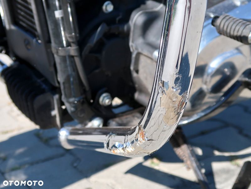 Harley-Davidson Softail Street Bob - 18