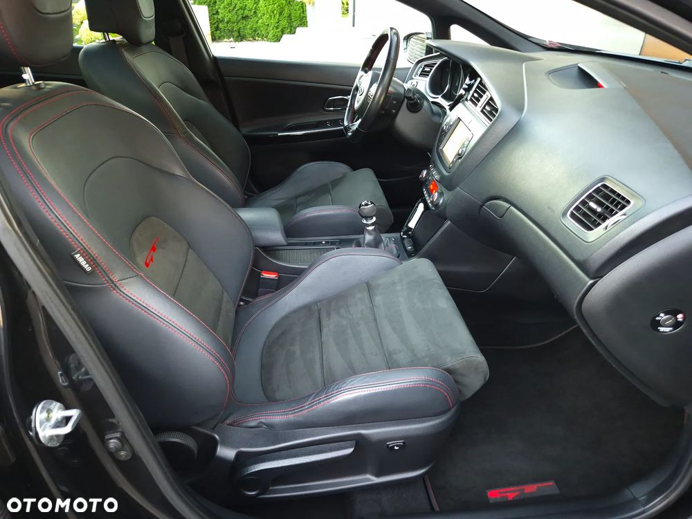 Kia Ceed 1.6 T-GDI GT-Track - 34