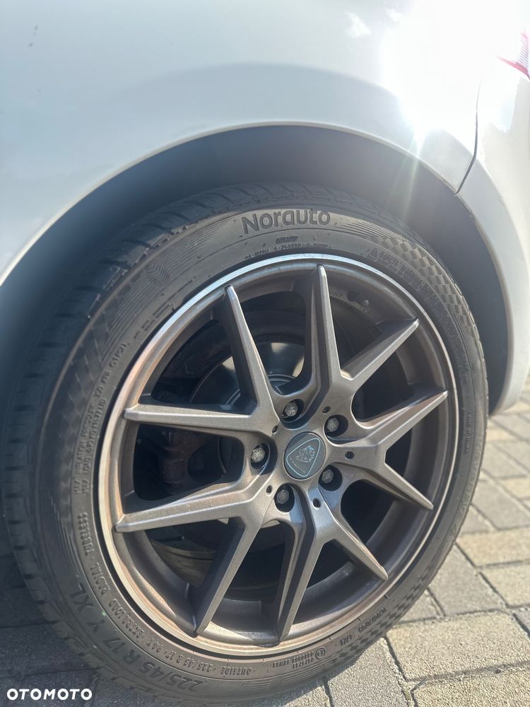 Volkswagen Golf 1.2 TSI Style - 9