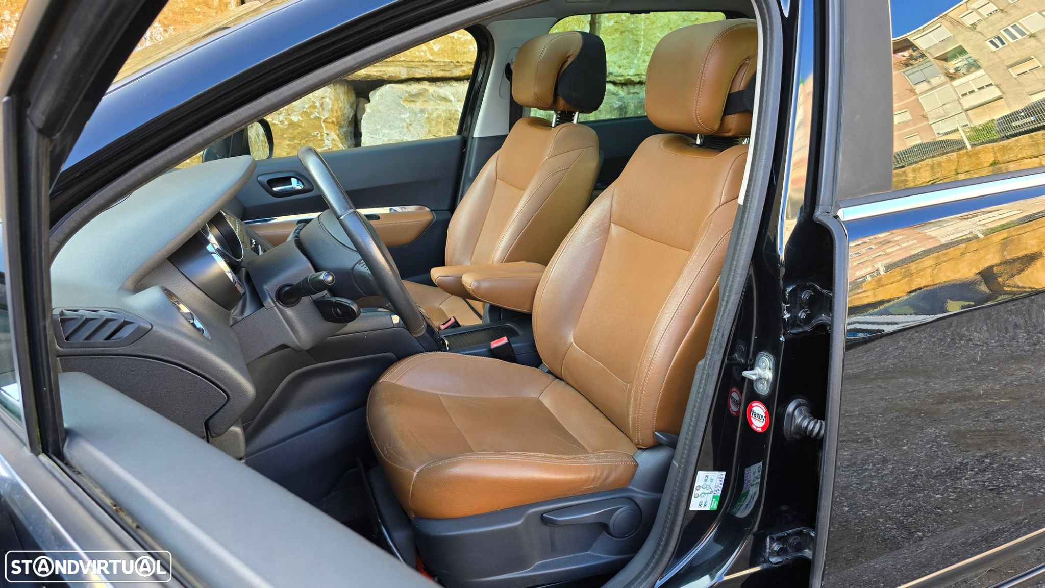 Peugeot 5008 1.6 THP Sport - 25