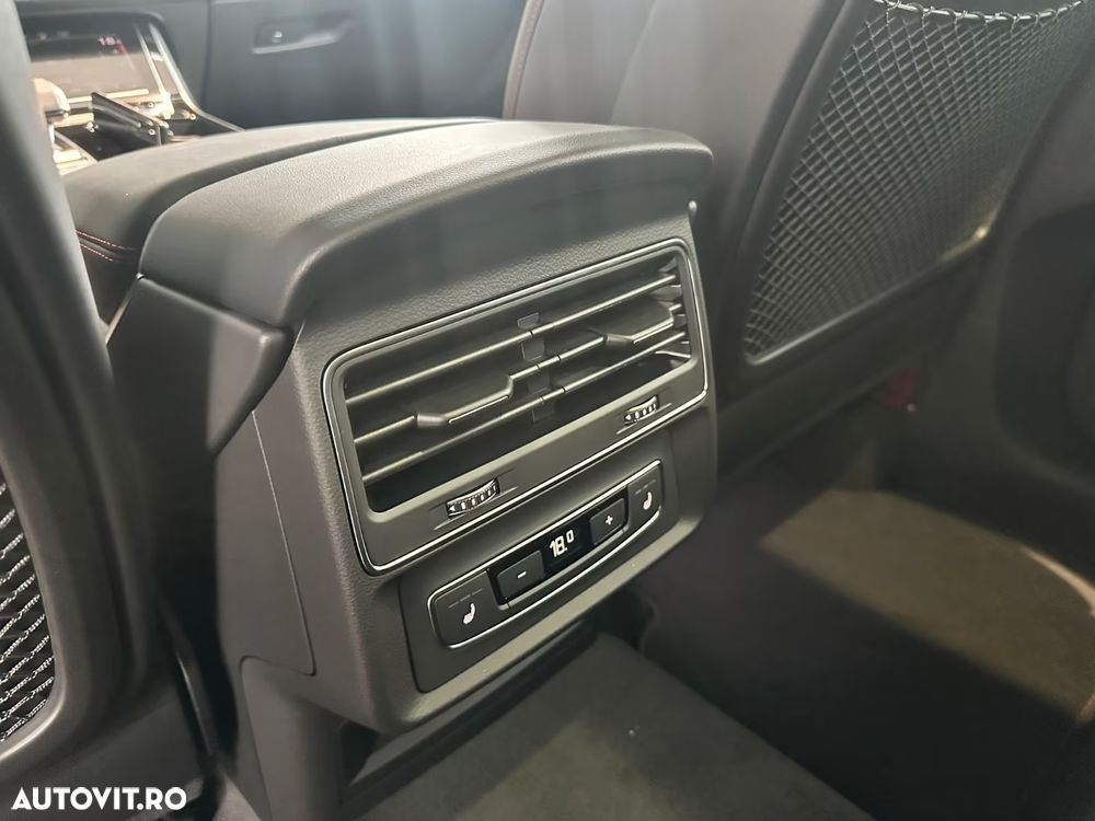 Audi Q8 SUV TFSI e quattro 290 kW tiptronic S line business - 22