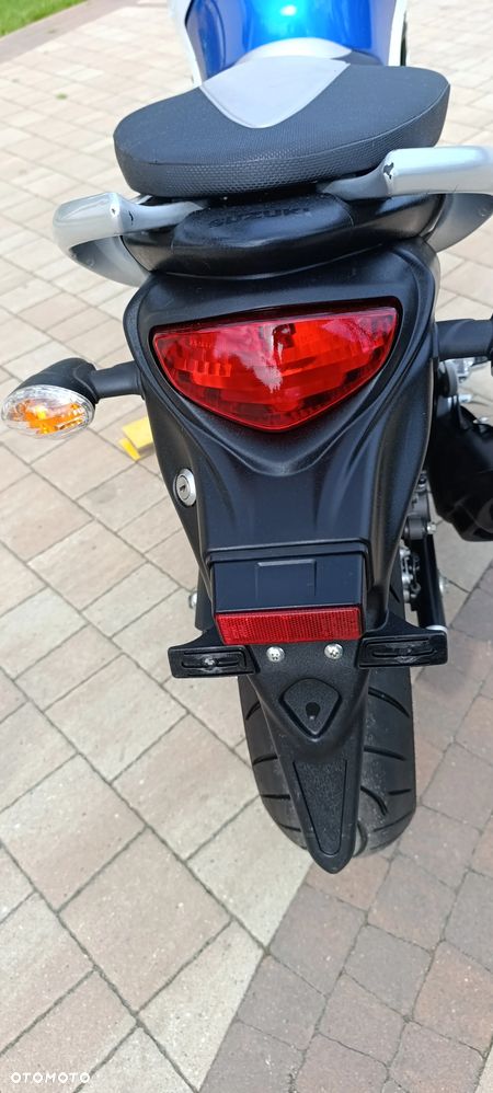 Suzuki Gladius - 29