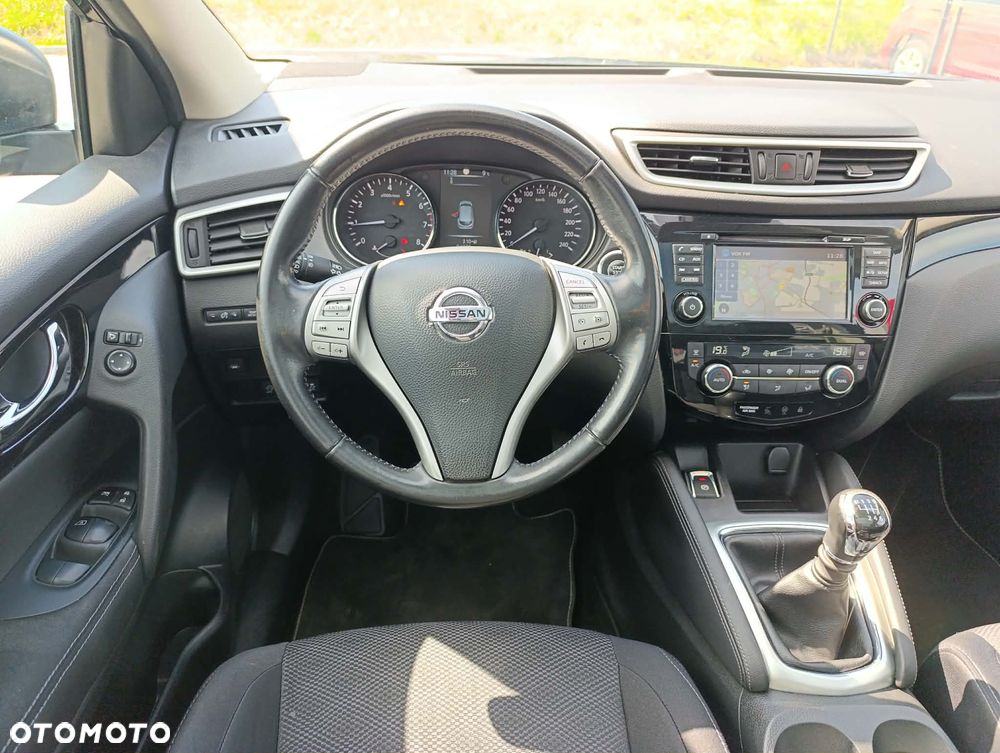 Nissan Qashqai 1.2 DIG-T N-Connecta - 20