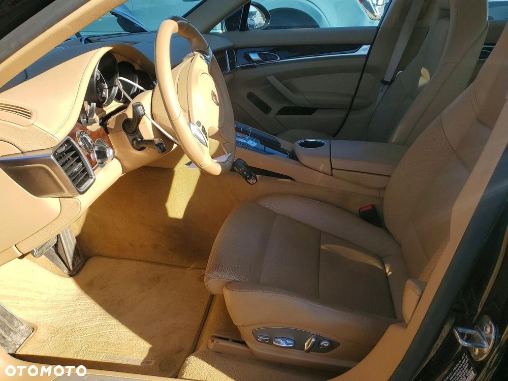Porsche Panamera Edition - 7