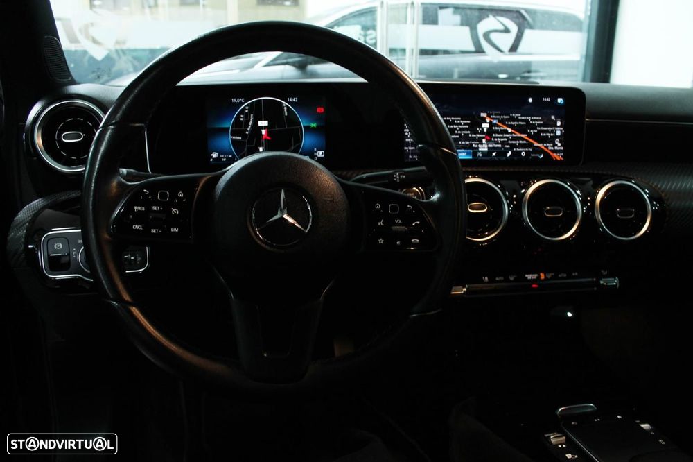 Mercedes-Benz A 180 Limousine d 7G-DCT Progressive - 15