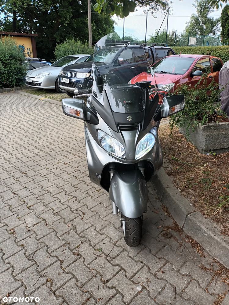 Suzuki Burgman - 1
