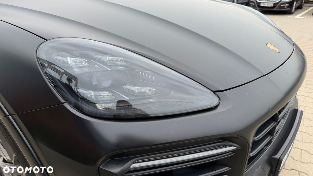 Porsche Cayenne - 10
