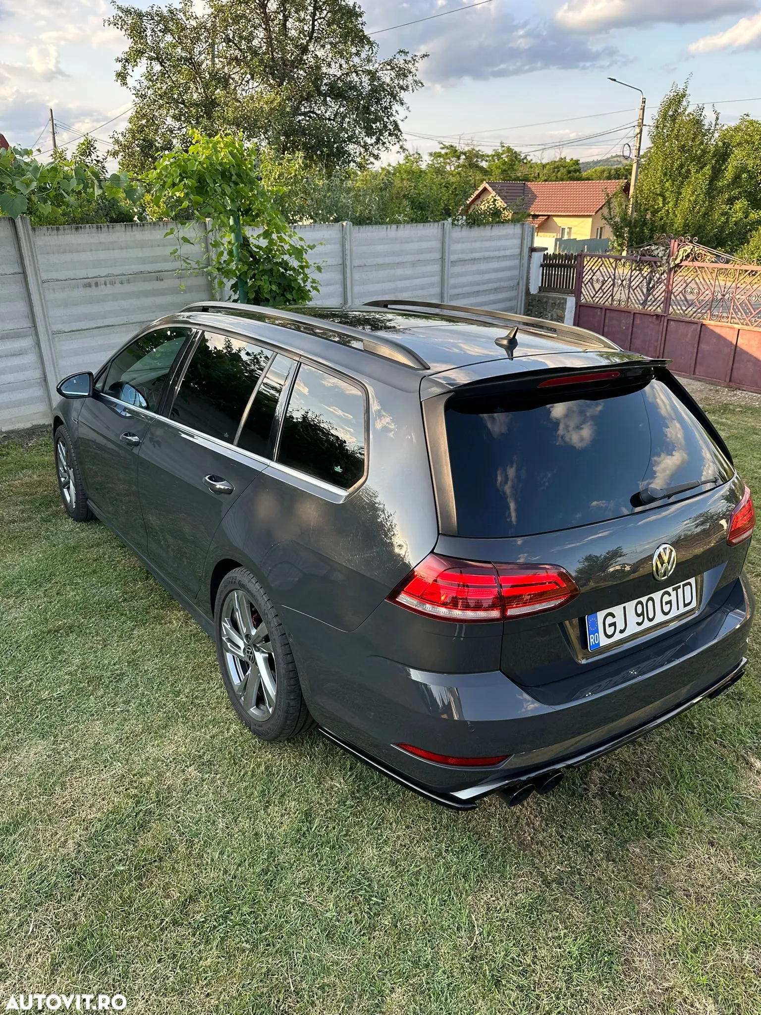 Volkswagen Golf 2.0 TDI DSG BMT Highline - 6