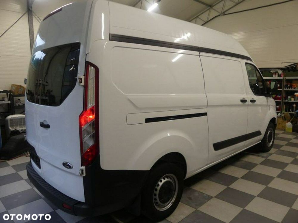 Ford Transit Custom - 4