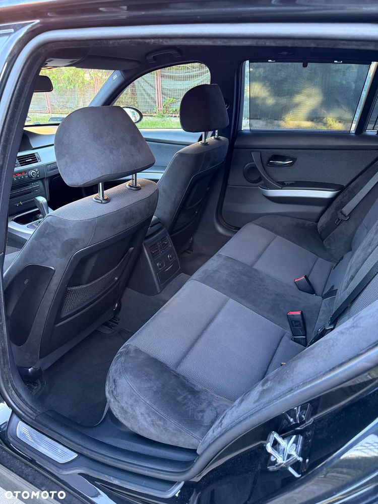 BMW Seria 3 - 22