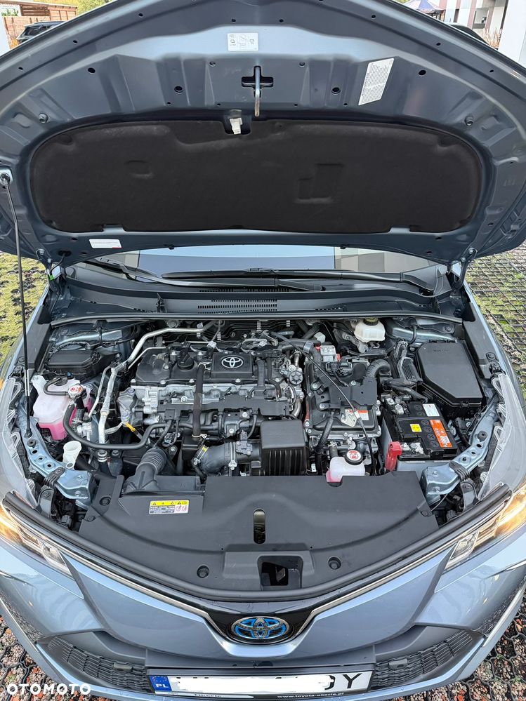 Toyota Corolla - 13