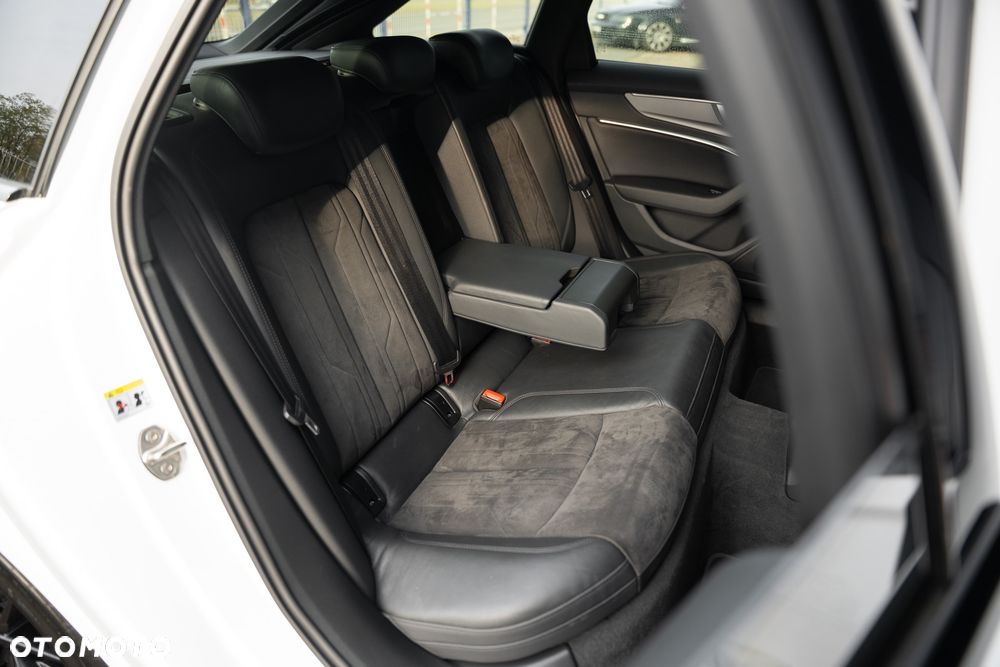 Audi A6 Avant 50 TFSI e quattro S tronic - 36