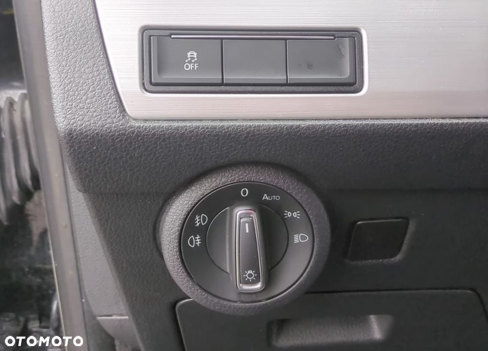 Volkswagen Multivan 2.0 TDI L1 Higline DSG - 16