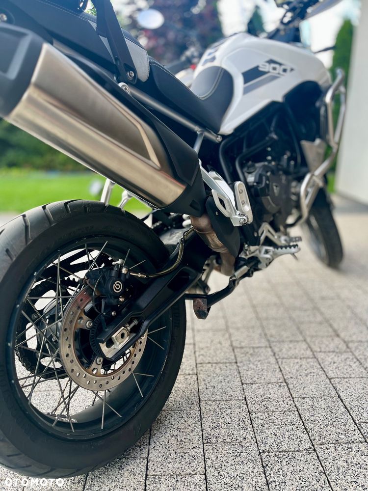Triumph Tiger - 15