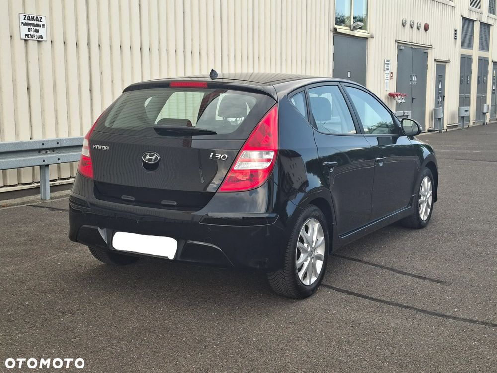 Hyundai i30 - 11